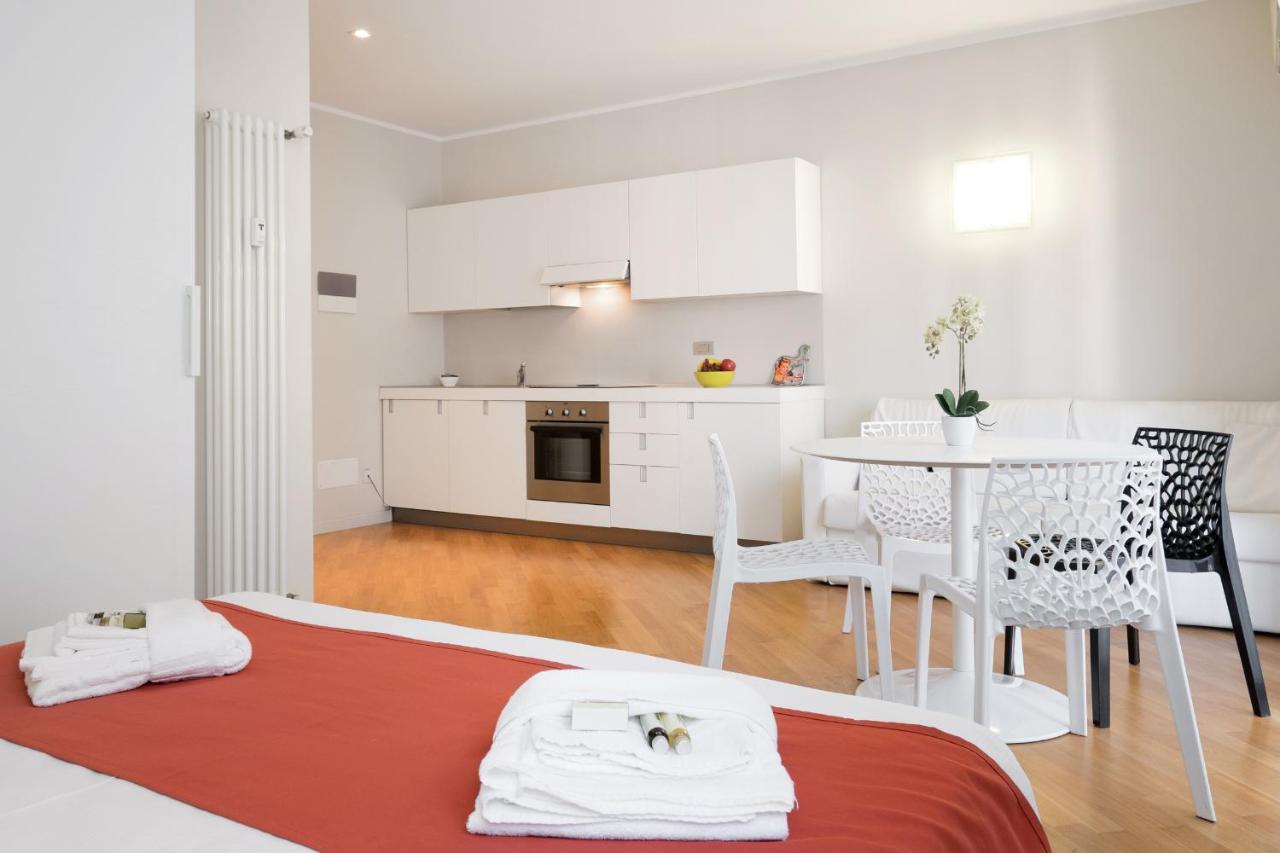 Flats4Rent Green Valley Verona Exteriör bild