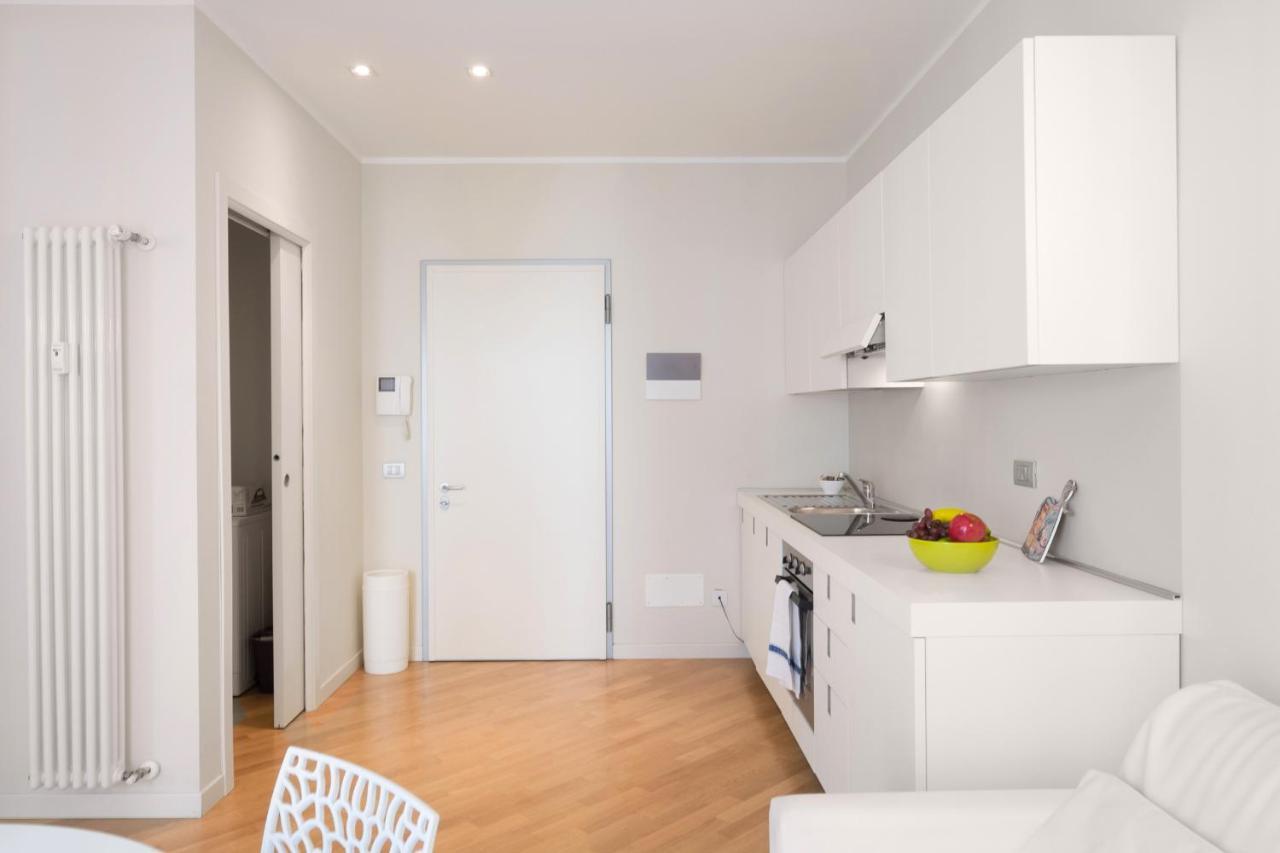 Flats4Rent Green Valley Verona Exteriör bild