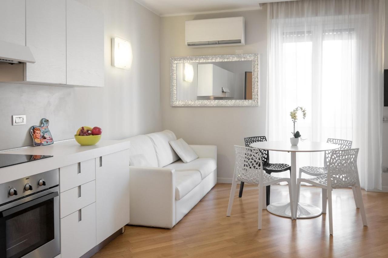 Flats4Rent Green Valley Verona Exteriör bild